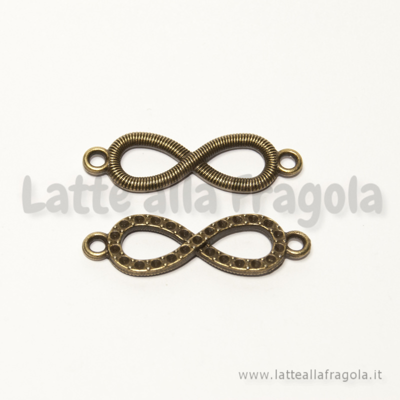 Connettore infinito in metallo color bronzo 32x10mm