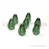 Goccia in vetro verde scuro sfaccettato 14x10mm