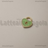 Charm Cuore lucchetto in metallo dorato smaltato verde 13x11mm