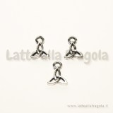 Charm Nodo Celtico in metallo zincato Argento antico10x8mm