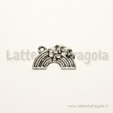 Charm arcobaleno in metallo zincato argento antico 19x12mm