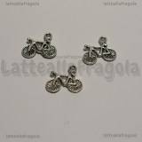 Charm Bicicletta double-face in metallo argento antico 15x13mm