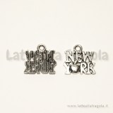 Charm New York in metallo zincato argento antico 14x15mm