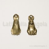 Ciondolo coniglio in metallo color bronzo 22x12x2mm