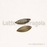 10 Charms foglia in metallo color bronzo 21x7mm