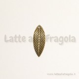 10 Charms foglia in metallo color bronzo 21x7mm