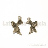 Charm fiocco pendente in metallo color bronzo 22x16mm