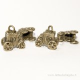 Charm 3D carrozza antica in metallo color bronzo 15x11mm