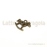 Charm cavallo a dondolo double-face in metallo color bronzo 16x4mm