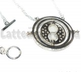 Collana giratempo della saga Harry Potter in metallo zincato argentato