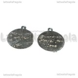 Medaglietta Angelo Custode dell Amore in metallo argento antico 20x18mm