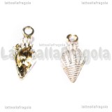 Charm Conchiglia 3D in metallo dorato smaltato 19x9mm