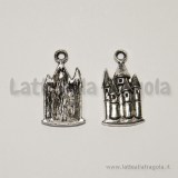 Charm castello in metallo zincato argento antico 23x12mm