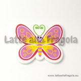 Ciondolo farfalla in legno dipinto in rosa 46x40mm