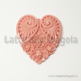 Ciondolo Cuore 50x45mm in resina rosa antico decorazioni in rilievo