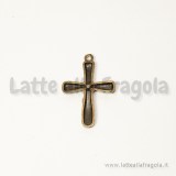 Ciondolo croce in metallo color bronzo 30x21mm
