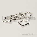 Connettore rombo con foro passante in metallo silver plated 12x12mm