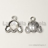 Charm carrozza di Cenerontola in metallo argento antico 20x20mm