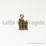 Charm castello in metallo color bronzo 18x14mm