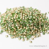 100 Strass taglio diamante colore Verde 2.4x1mm