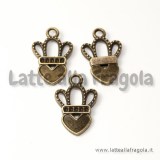 Charm regina di cuori in metallo color bronzo 18x12mm