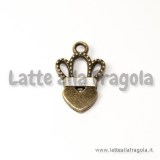 Charm regina di cuori in metallo color bronzo 18x12mm