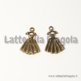 Charm vestito di Cenerentola in metallo color bronzo 21x14mm