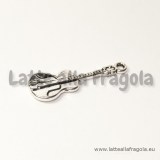 Ciondolo Violino in metallo argento antico 26x10mm