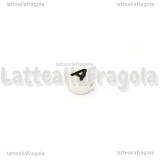 10 Perle a gettone lettera A in acrilico bianco 7x3.5mm