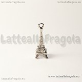 Charm 3D Torre Eiffel in metallo argentato 24x9mm