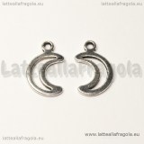 Charm luna in metallo argento antico 17x10mm