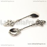 Ciondolo cucchiaio in metallo argento antico 60x15mm