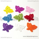 5 Farfalle in legno filigranato colorato 22x28mm
