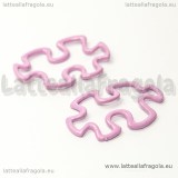 Puzzle in metallo smaltato rosa 30x18.5mm