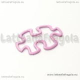 Puzzle in metallo smaltato rosa 30x18.5mm