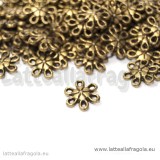 Connettore fiore in metallo color bronzo 11x10mm
