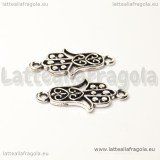 Connettore Mano di Fatima in metallo argento antico 25x13mm