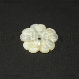 Fiore in Madreperla Bianca 24x3mm