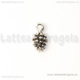 Charm Pigna 3D in metallo argento antico 14x7mm