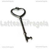 Ciondolo Chiave Cuore in Acciaio Inox 50x18mm