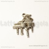 Charm pianoforte a coda 16x21mm