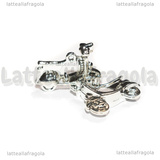 Ciondolo Vespa 3D in metallo argento antico 23x17mm