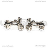 Ciondolo Vespa 3D in metallo argento antico 23x17mm