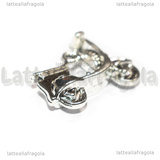 Ciondolo Vespa 3D in metallo argento antico 23x17mm
