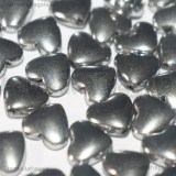 5 Cuoricini in Ematite argento con foro passante 6mm