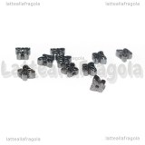 10 Farfalle in Ematite non magnetica 4x4x2mm