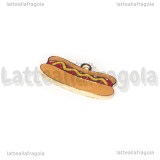 Ciondolo Hot Dog in metallo dorato smaltato 11x20mm