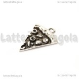 Ciondolo Fetta di Pizza in metallo argento antico 26x19mm