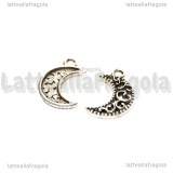 Charm Luna filigranata in metallo argento antico 17x11.5mm