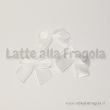 20 Fiocchetti in raso bianco 25x20mm